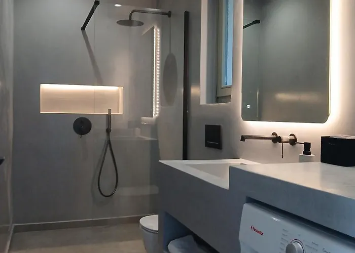 Anemone I W Private Pool 5 Minute From